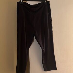 Black leggings capri with pockets 2xl